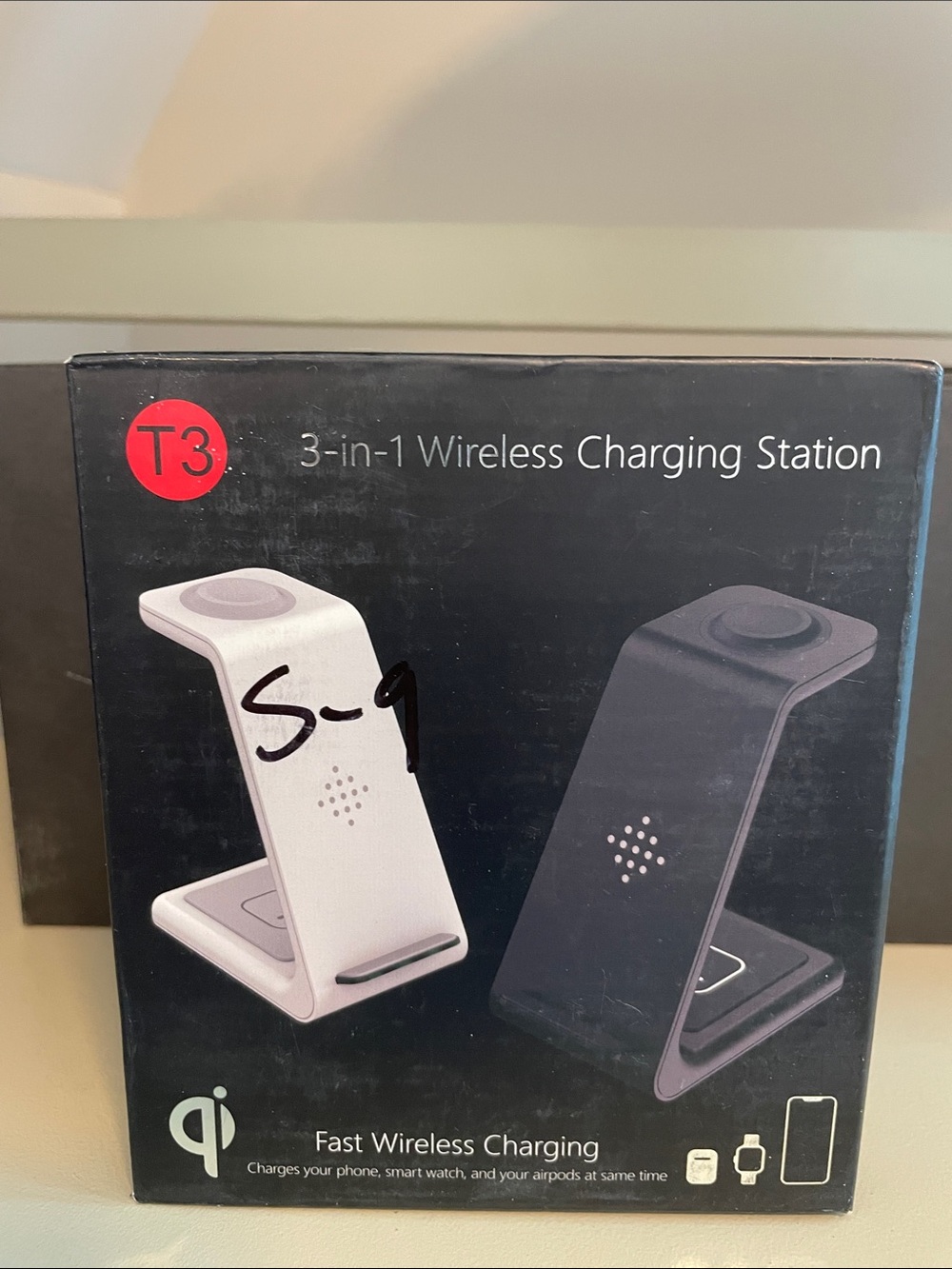T3 3-in-1 Wireless Charging Station Black